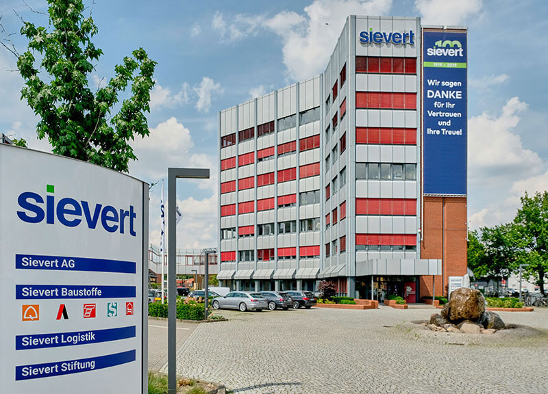 Das Unternehmensgebäude von außen von der Firma Sievert