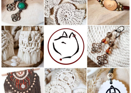 Bildercollage mit handgemachtem Schmuck, Makramee-Dekorationen und gehäkelten Untersetzern rund um ein Katzen-Logo.